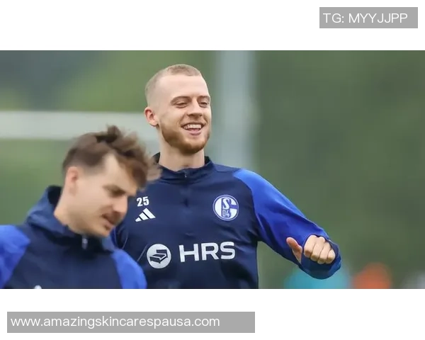 足球明星加特尔精彩瞬间回顾与个人风采展示图片合集